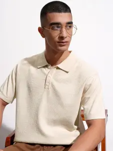 HIGHLANDER Men Textured Polo Collar T-shirt