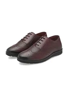 LEGWORK Men Textured Formal Oxfords 2.0 Shoes