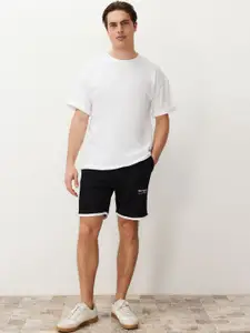 Trendyol Men Mid-Rise Shorts