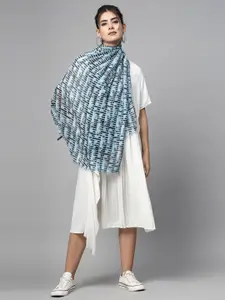 J Style Abstract Printed Scarf