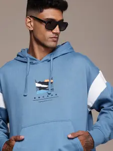 The Roadster Life Co. Graphic Printed Oversized Hooded Sweatshirt