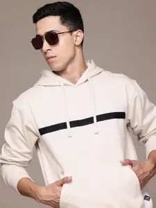 The Roadster Lifestyle Co. Printed Hooded Relaxed Fit Sweatshirt