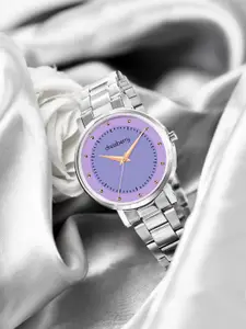 DressBerry Women Silver Toned Bracelet Style Straps Analogue Watch HOBDB-244-PR