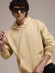 The Roadster Lifestyle Co. Men Relaxed Fit Hooded Sweatshirt