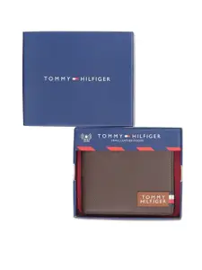 Tommy Hilfiger Men Geometric Textured Leather Two Fold Wallet