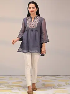 Lakshita Embroidered Mandarin Collar Chanderi Top