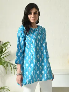 BAESD Ethnic Motifs Printed Keyhole Neck A-Line Top