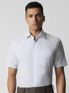 Van Heusen Micro Ditsy Printed Spread Collar Formal Shirt