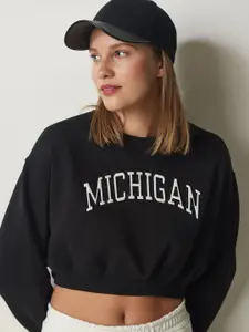 Happiness istanbul Printed Round Neck Long Sleeves Cotton Sweatshirt