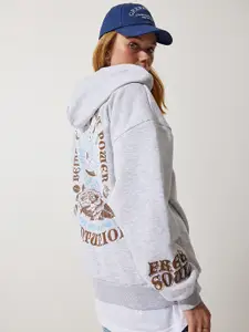 Happiness istanbul Hooded Neck Long Sleeves Typographic Printed Pullover Sweatshirt