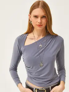 Olalook V Neck Ruched Crop Top