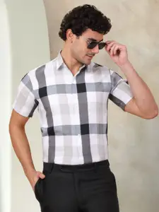 Indian Needle Classic Gingham Checks Cutaway Collar Cotton Formal Shirt