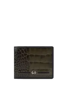 Da Milano Men Animal Textured Leather Two Fold Wallet