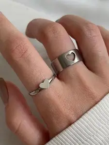 Jewels Galaxy Set Of 2 Silver Plated Adjustable Finger Rings