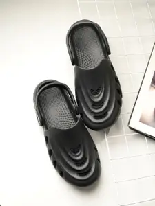 HRX by Hrithik Roshan Men Black Self Design Croslite Clogs