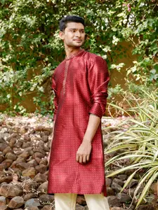 FILORI STUDIO Geometric Embroidered Thread Work Dobby Art Silk Regular Straight Kurta