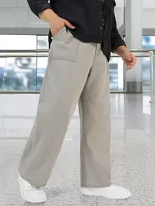 Urbano Plus Men Loose Fit Cargo Carpenter Jeans