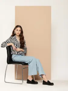 encore by INVICTUS Opaque Abstract Printed Casual Shirt