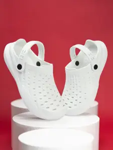 The Roadster Lifestyle Co. Men White Self-Designed Clogs