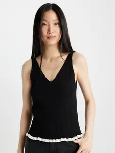 DeFacto Sleeveless Top