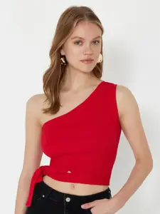 Trendyol One Shoulder Crop Top