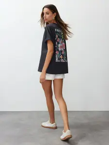 Trendyol Graphic Printed Drop-Shoulder Sleeves Cotton Regular T-shirt