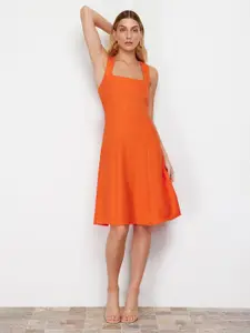 Trendyol Square Neck Sleeveless A-Line Dress