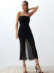 Trendyol Off-Shoulder Bodycon Midi Dress