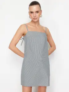 Trendyol Checked Shoulder Straps A-Line Mini Dress