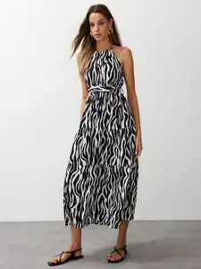 Trendyol Animal Printed Shoulder Straps Fit & Flare Midi Dress