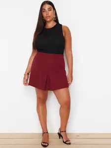 Trendyol Women Mid-Rise Shorts