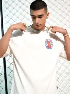 HIGHLANDER Graphic Printed Round Neck Drop-Shoulder Sleeves Oversized T-shirt