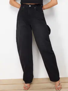 Trendyol Women Clean Look No Fade Dark Shade High-Rise Mom Fit Jeans