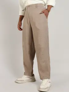 Campus Sutra Men Checked Comfort Trousers
