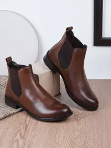 Metro Women Round Toe Chelsea Boots