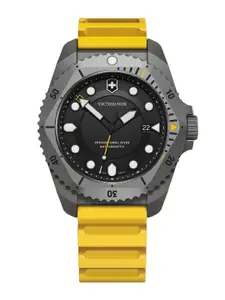 Victorinox Men Embellished Dial & Straps Analogue Watch 241992