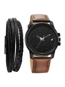 Fastrack Men Brass Dial & Leather Straps Analogue Watch 3314NL01F