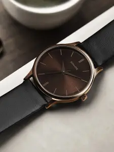 Sonata Men Brass Dial & Leather Bracelet Style Straps Analogue Watch 77105QL05W