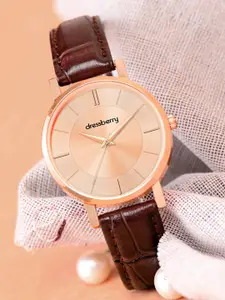 DressBerry Women Dial & Leather Textured Straps Analogue Watch HOBDB-NEW-142-RG