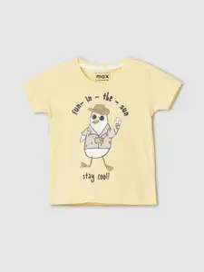 max Boys Graphic Printed Round Neck T-shirt