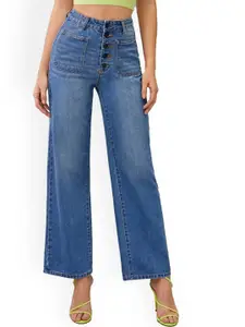 Kotty Women Straight Fit High-Rise Clean Look Light Fade Stretchable Jeans