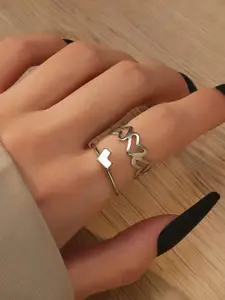 Jewels Galaxy Set Of 2 Silver-Plated Heart-Shaped Finger Rings