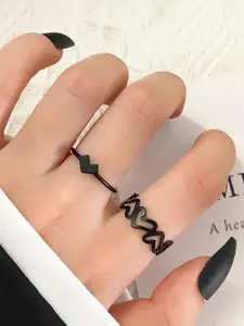 Jewels Galaxy Set Of 2 Finger Rings