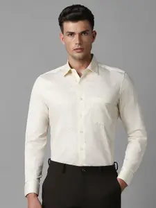 Louis Philippe Slim Fit Floral Opaque Printed Cotton Formal Shirt