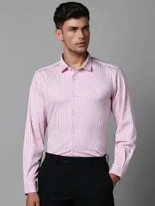 Louis Philippe Sport Spread Collar Long Sleeves Slim Fit Striped Casual Shirt