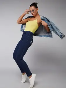 DOLCE CRUDO Women Skinny Fit Clean Look Whiskers  Stretchable Jeans