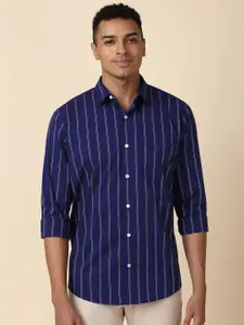 Allen Solly Slim Fit Vertical Stripes Spread Collar Casual Shirt
