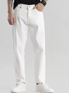 Snitch Men White Regular Fit Clean Look Cotton Jeans