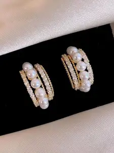 VAGHBHATT Circular Studs Earrings