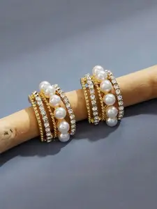 VAGHBHATT Circular Studs Earrings